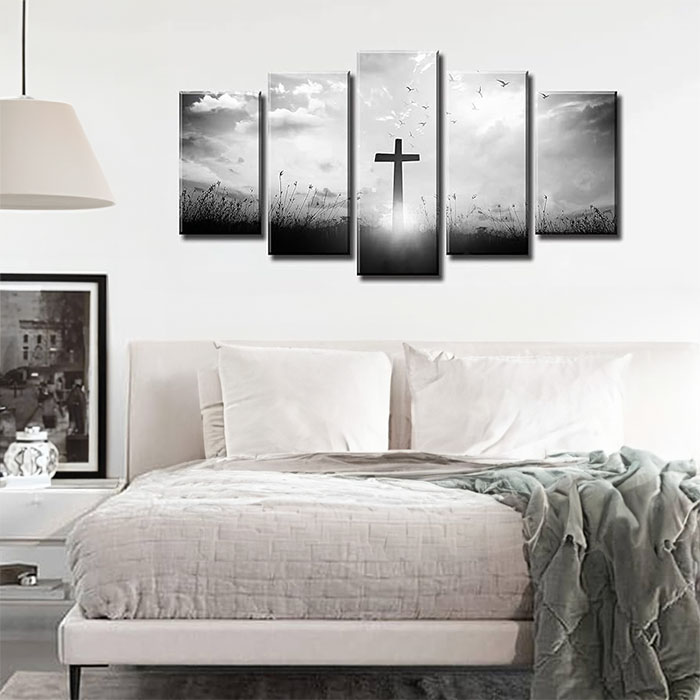Infusing Christian Art into American lifestyle